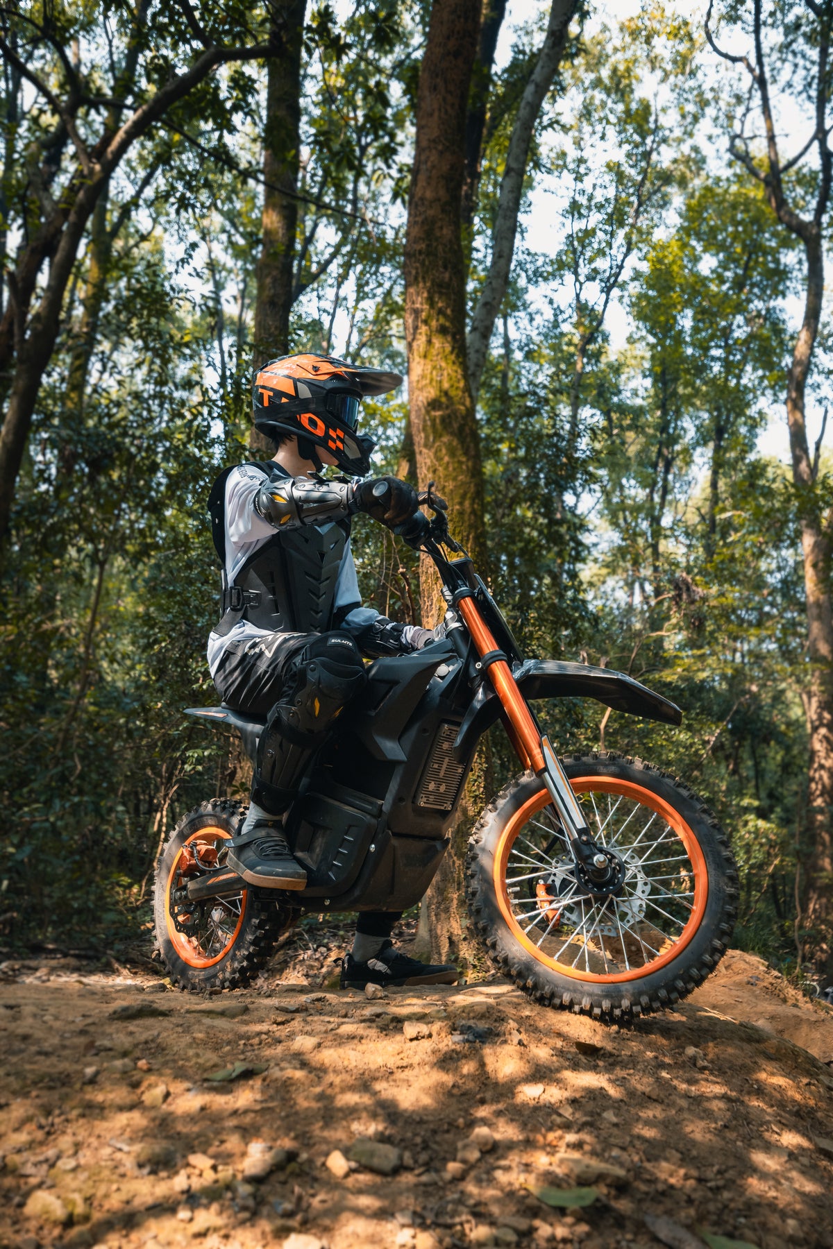 VankeHui，Factory electric vehicles, global supply，two-wheel electric motorcycles, 48V 3000W 20.8AH，Electric mobility scooter, unisex electric vehicle, long range, front and rear oil disc brakes